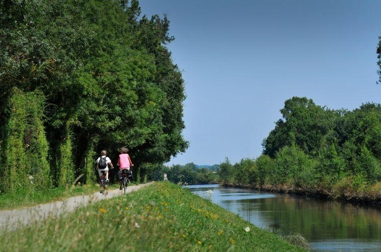 Vélo Francette : De la Normandie à la Vallée de la Loire 