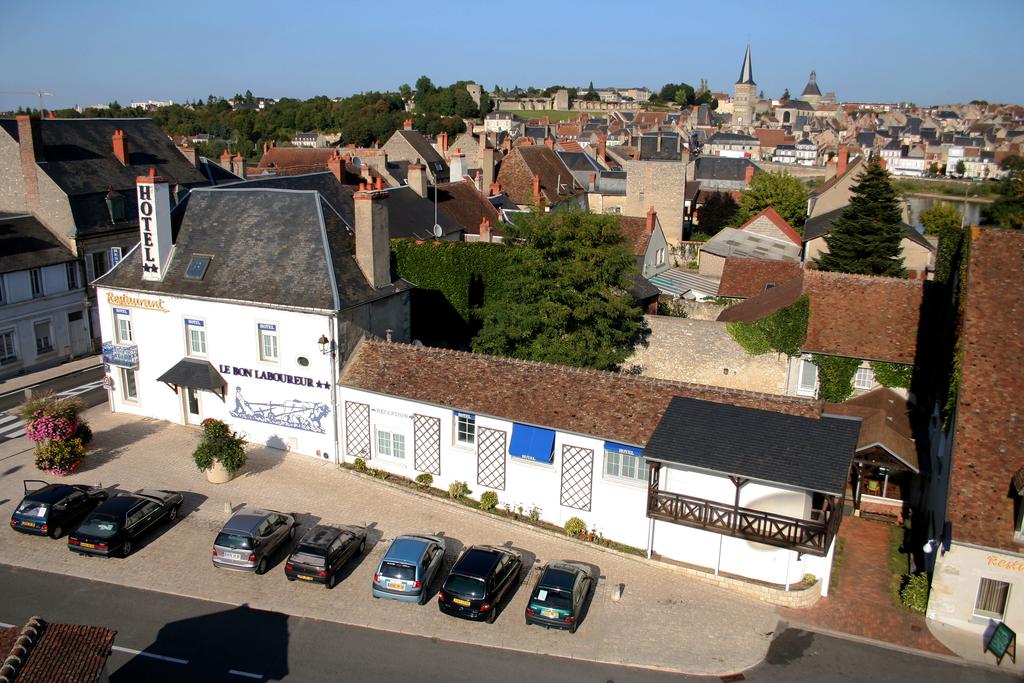 Hôtel Le Bon Laboureur ** (La-Charité-sur-Loire) 