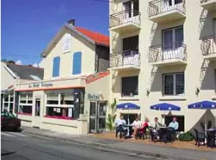   Hotel le Petit Trianon ** (St-Brevin-les-Pins)